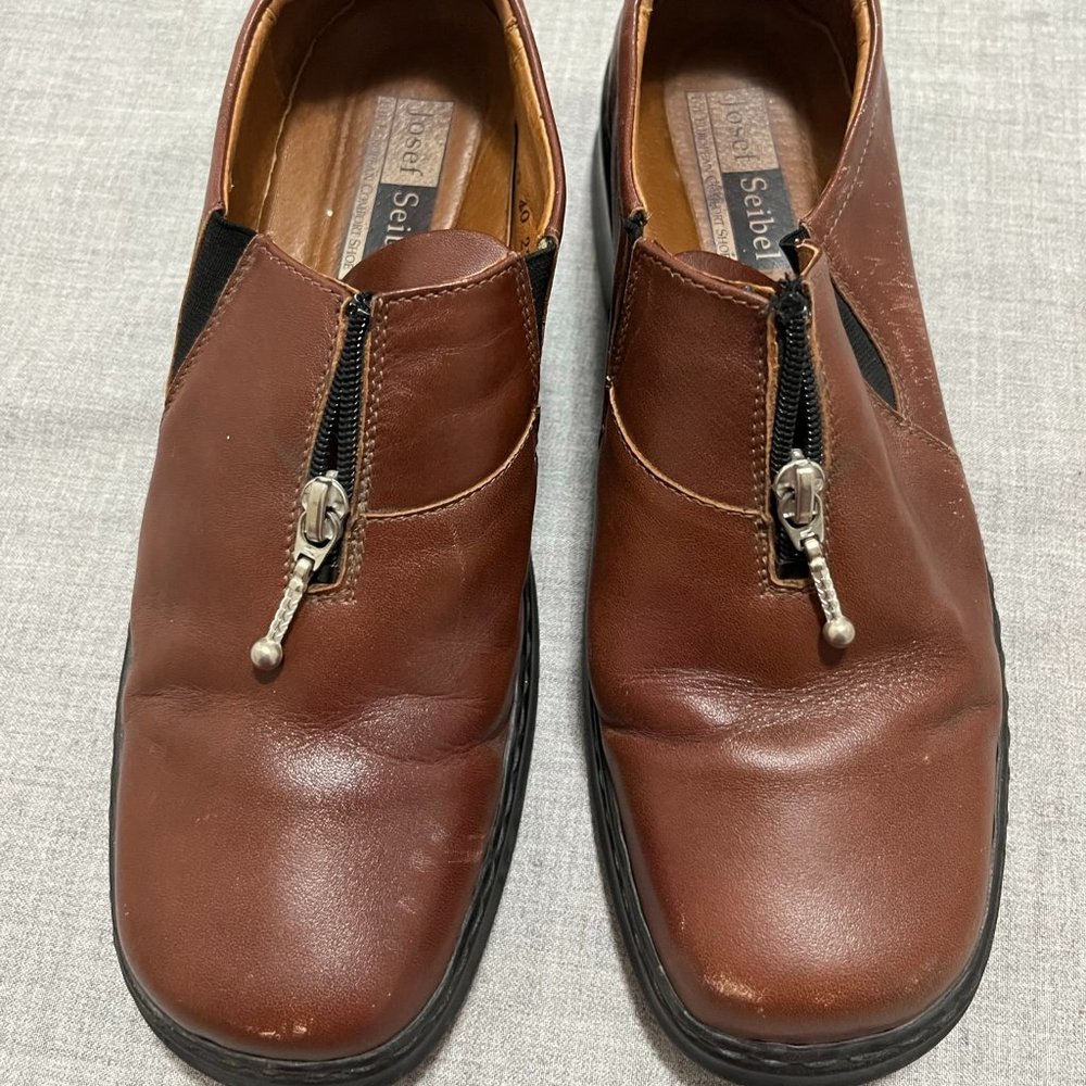 Josef Seibel shoes. Sz Euro 40 (7.5)